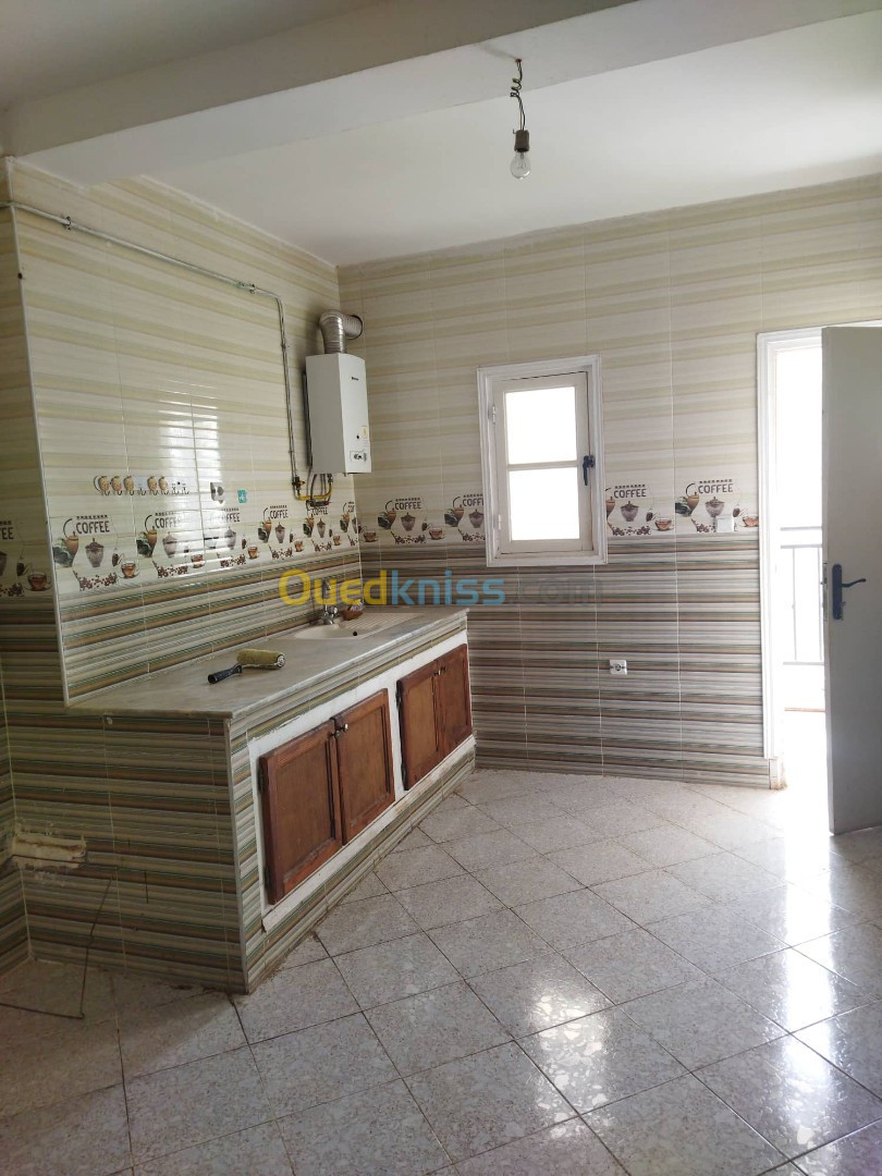 Location Appartement F3 Oran Bir el djir