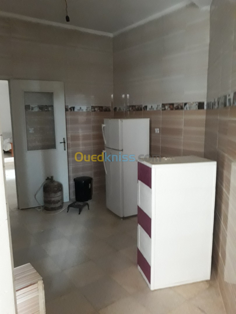 Vente Appartement F5 Skikda Collo