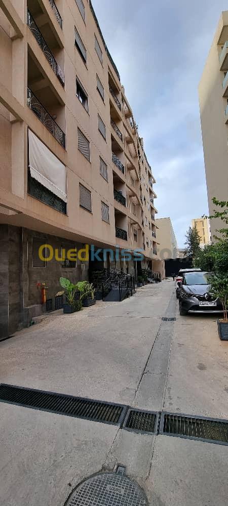 Location Appartement F4 Alger Dar el beida