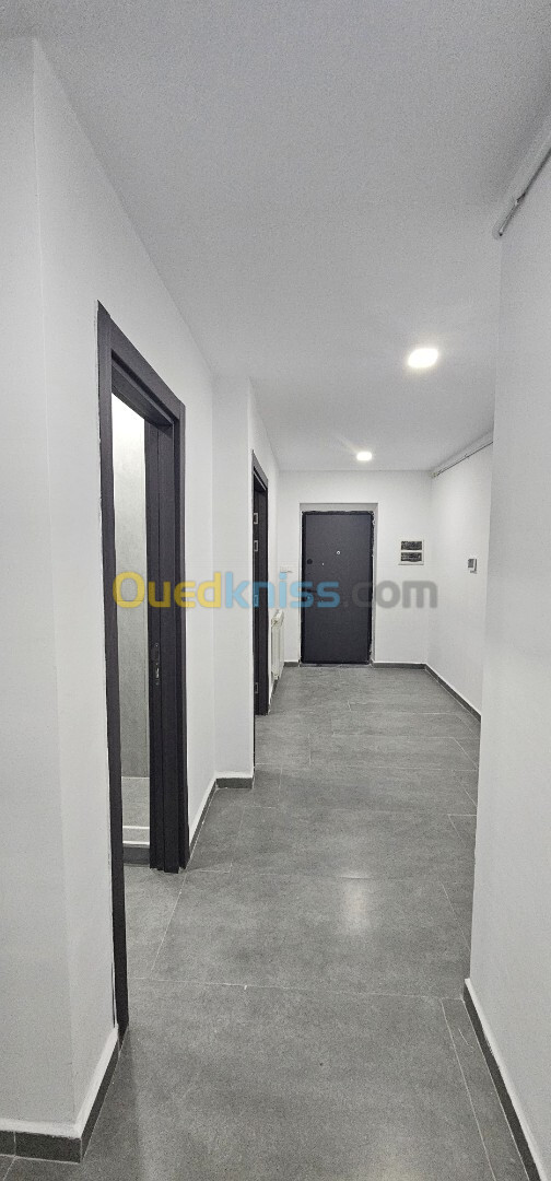 Location Appartement F3 Alger El mouradia