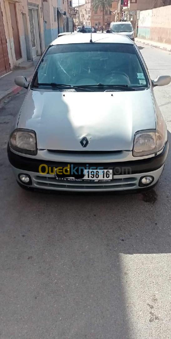 Renault Clio 2 1998 Extreme