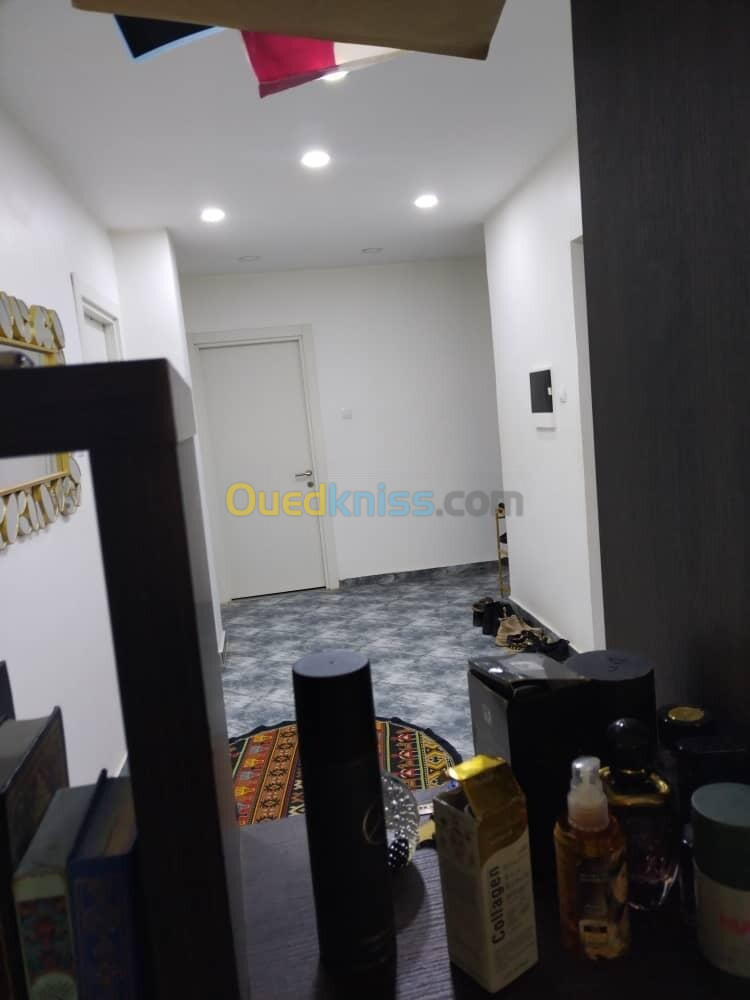 Location Appartement F4 Alger Bordj el kiffan