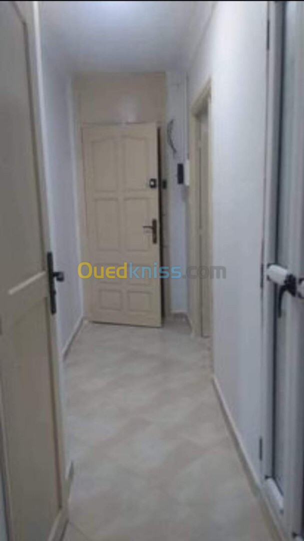 Location Appartement F3 Alger Bab ezzouar