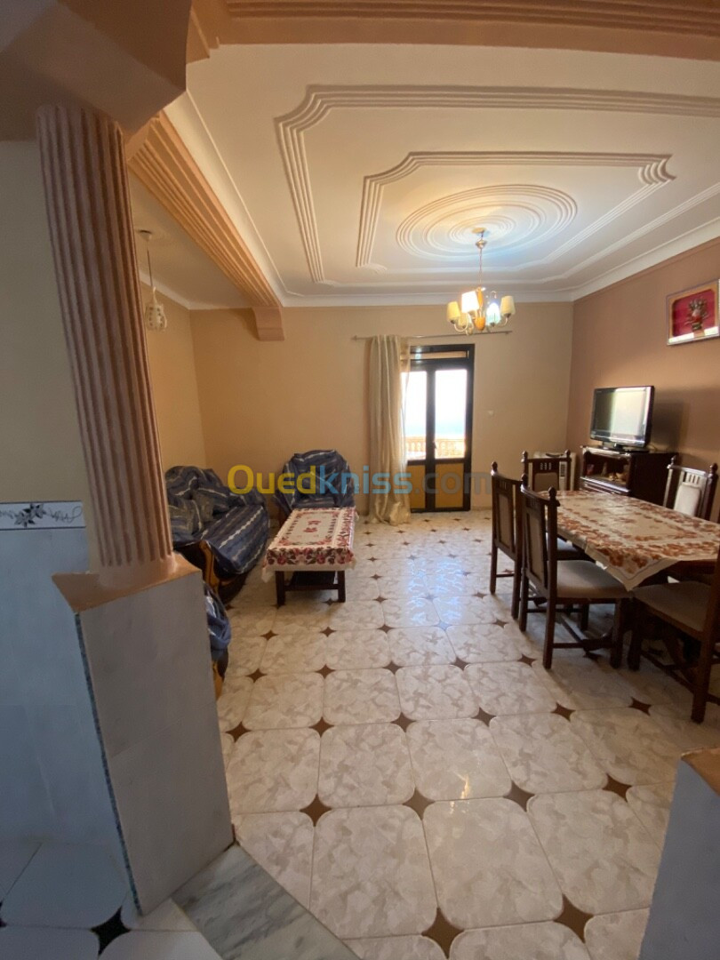 Location vacances Niveau De Villa F4 Tizi Ouzou Azeffoun