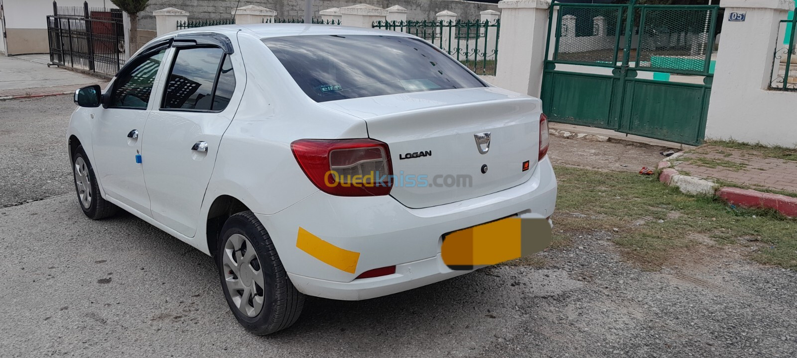 Dacia Logan 2015 Access