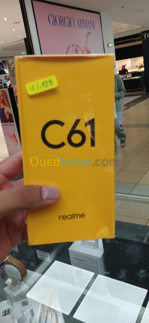 REALME C61 4/128