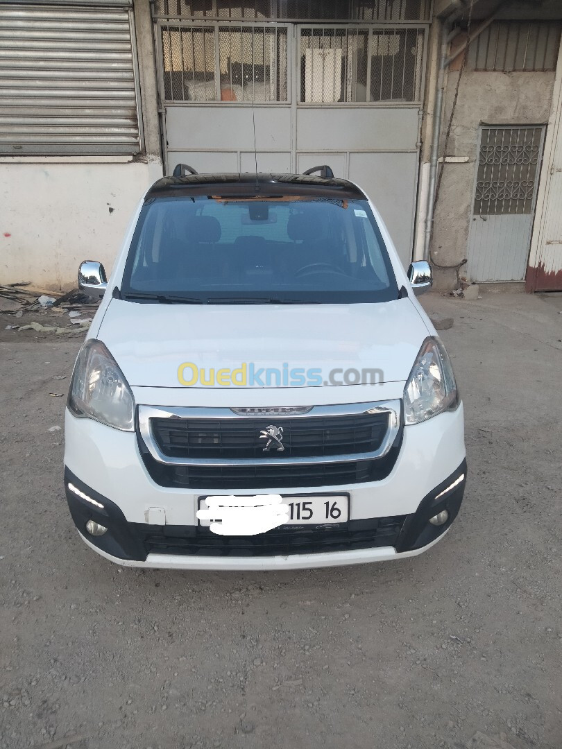 Peugeot Partner 2015 Tepee Allure 