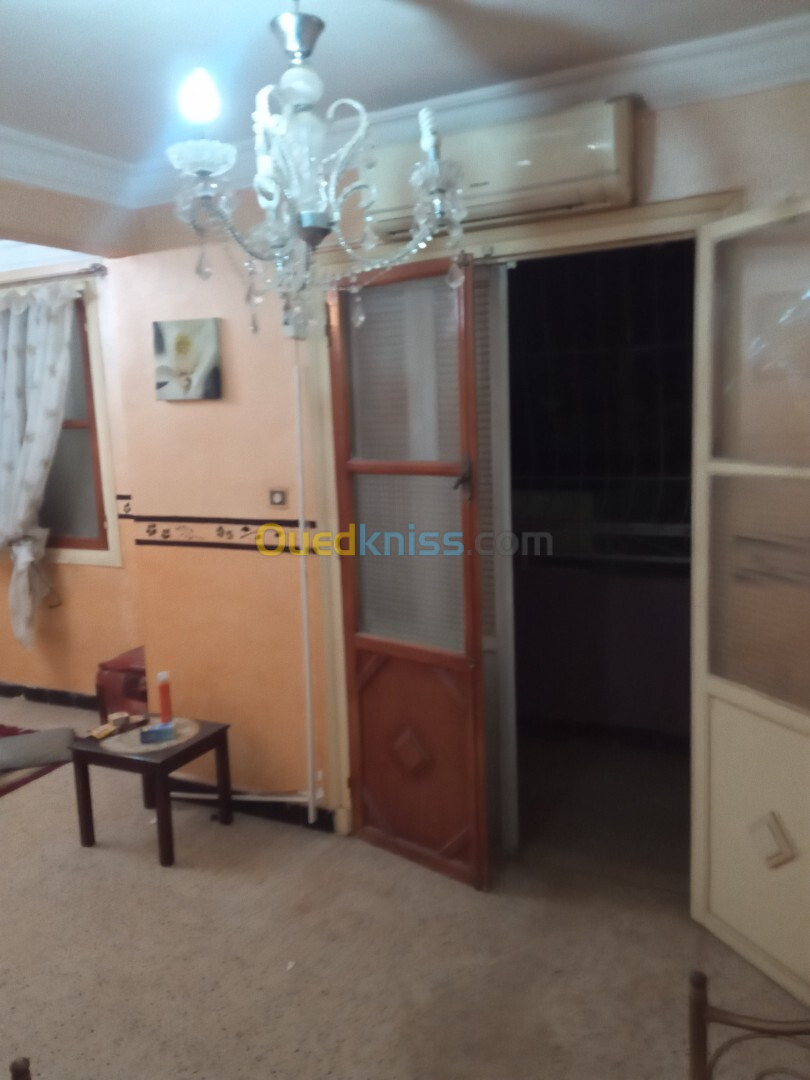 Location Appartement F3 Blida Blida