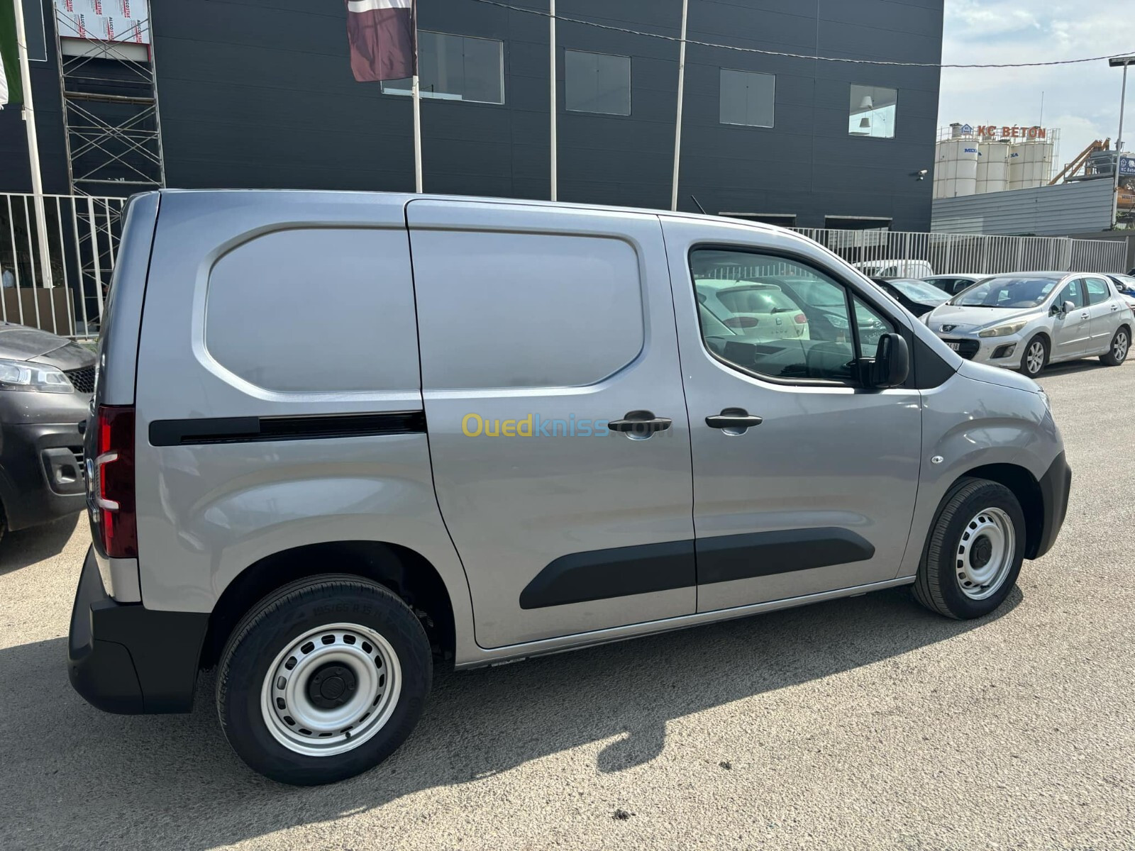 Fiat Doblo 2024 Dz