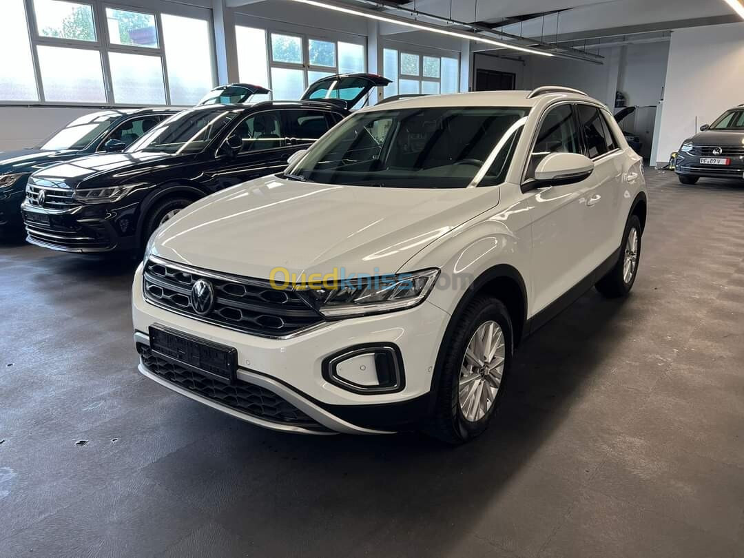 Volkswagen T-Roc 2023 Life plus