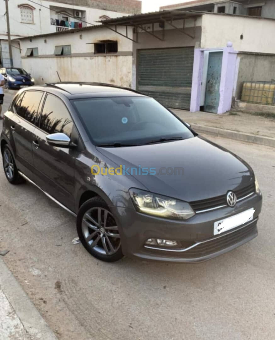 Volkswagen Polo 2016 Carrat+