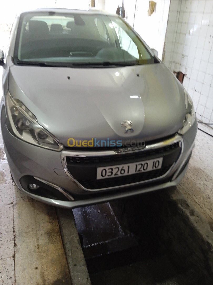 Peugeot 208 2020 Allure