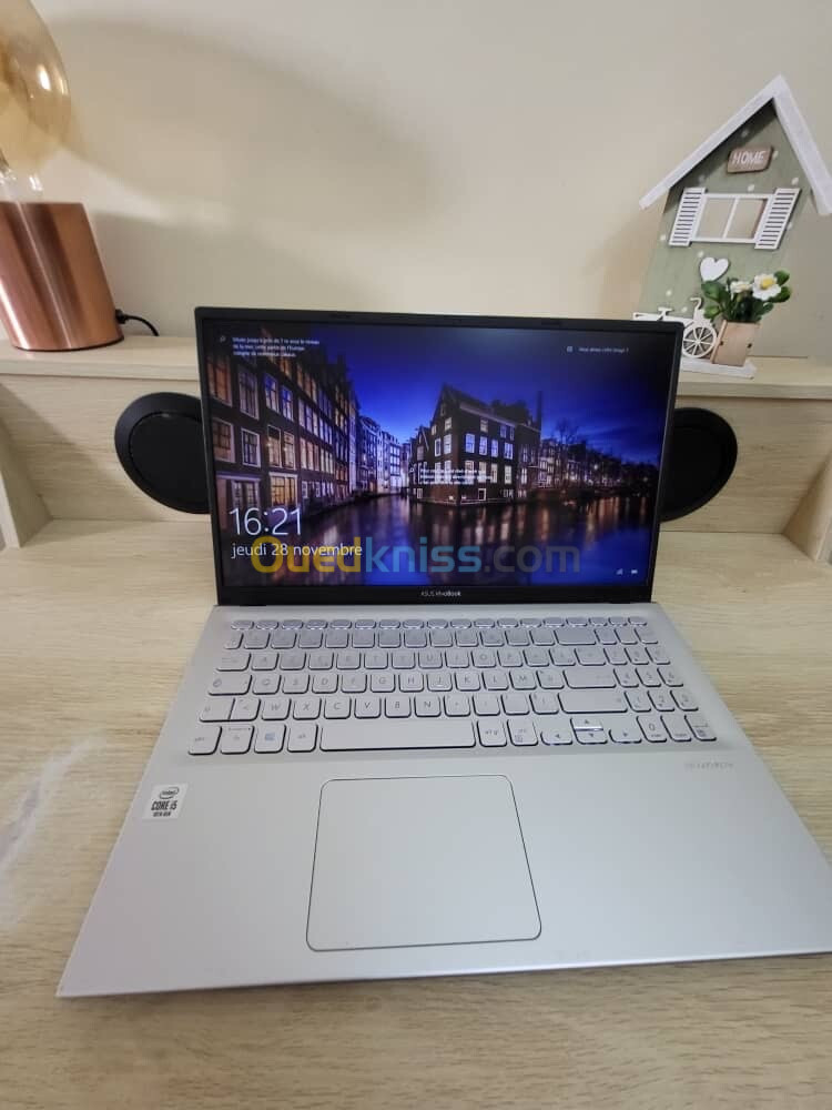 ASUS Vivobook | INTEL 10EME GEN CORE I5-1035G1 @1.19GHz | 8GB RAM | 512GB SSD | INTEL UHD 