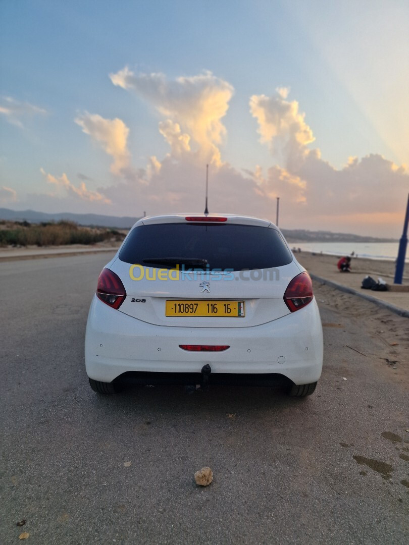 Peugeot 208 2016 Allure Facelift