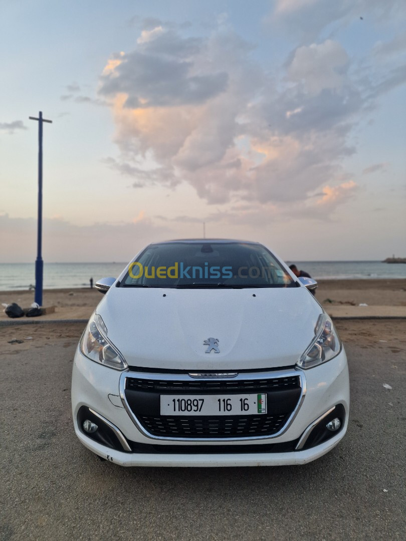 Peugeot 208 2016 Allure Facelift