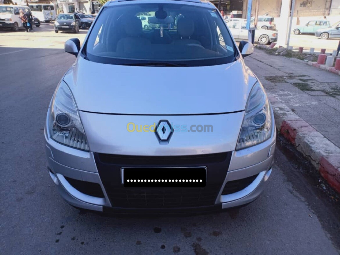 Renault Scenic 2011 