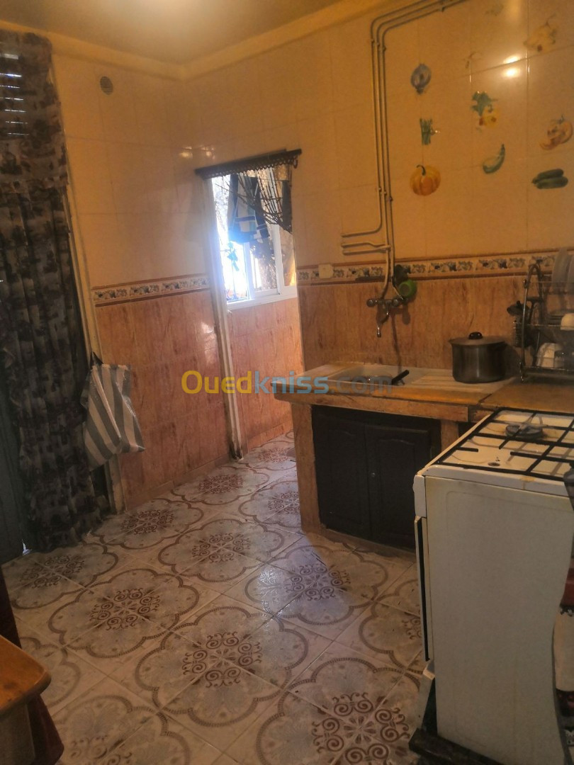 Location Appartement F3 Alger Ain naadja