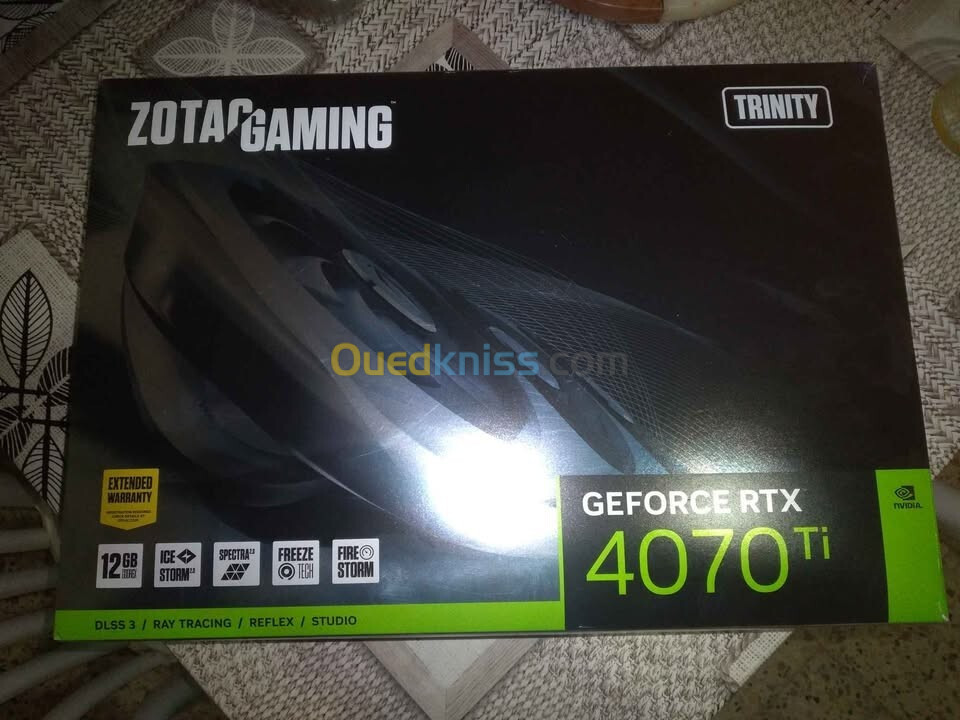 Carte graphique RTX 4070 TI ZOTAC