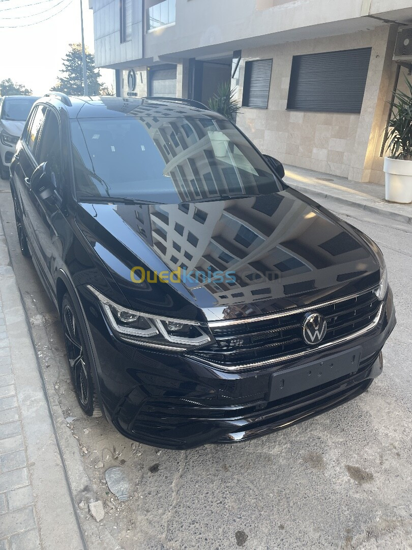 Volkswagen Tiguan 2024 R line edition black