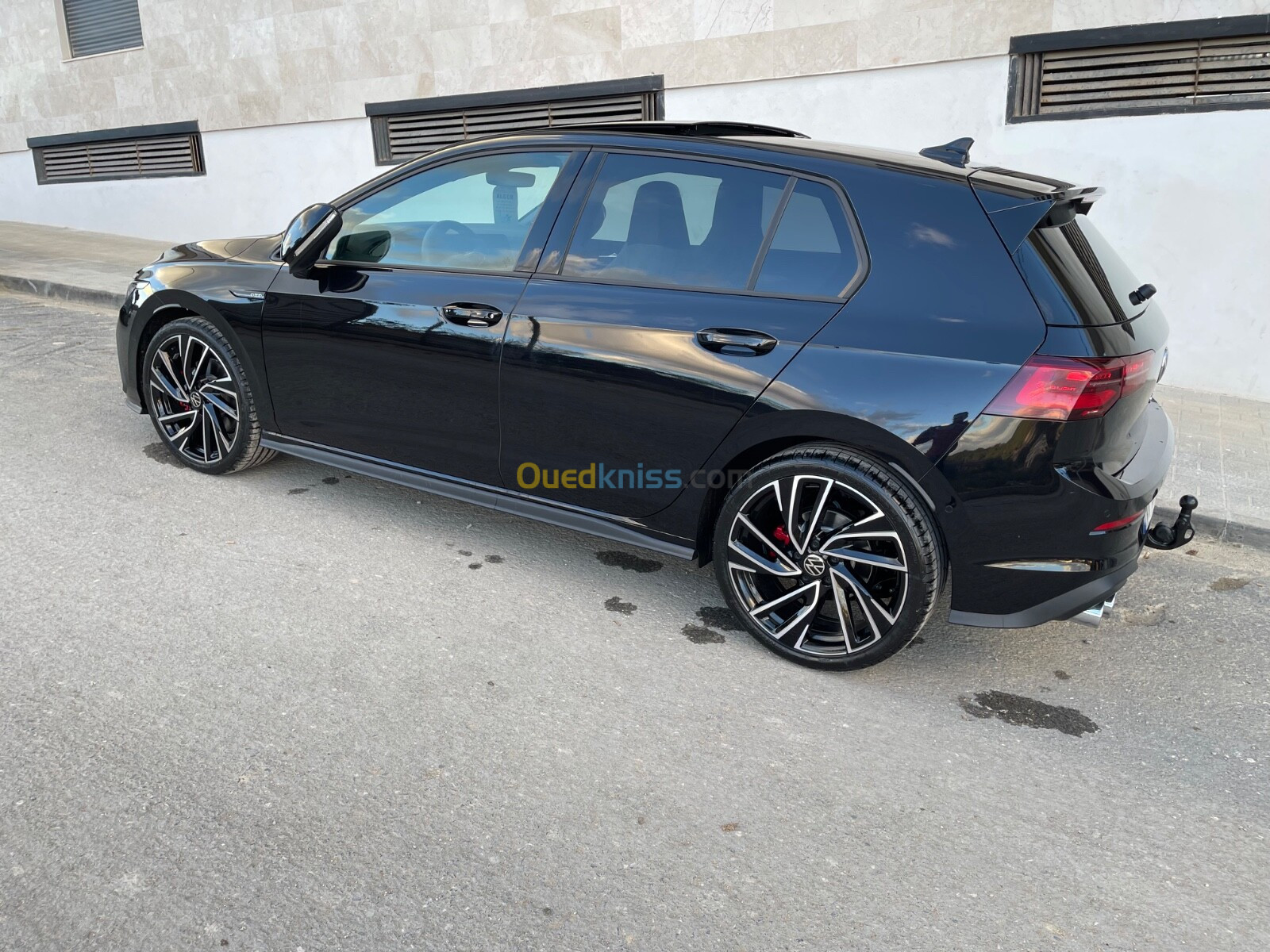 Volkswagen Golf 8 2024 Gtd edition black