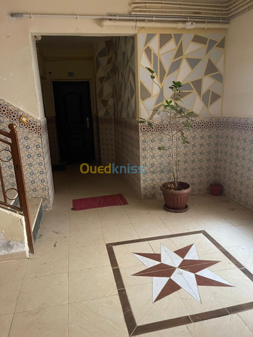 Location Appartement F3 Alger Ain naadja