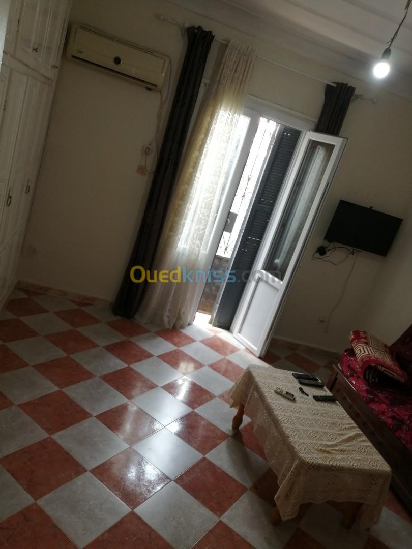 Location vacances Appartement F2 Alger Bordj el kiffan