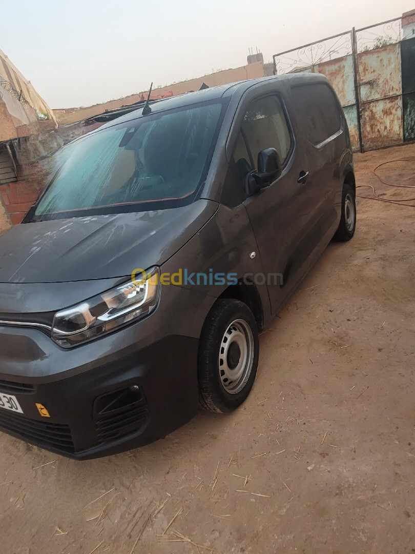 Fiat Doblo 2023 بروفسينال