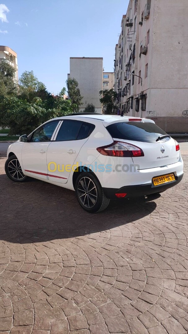 Renault Megane 3 2016 Bose