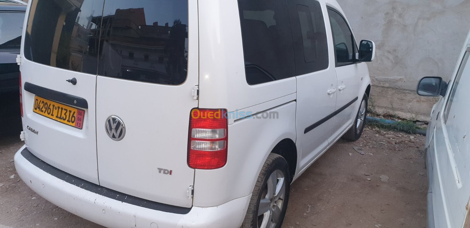 Volkswagen Caddy 2013 