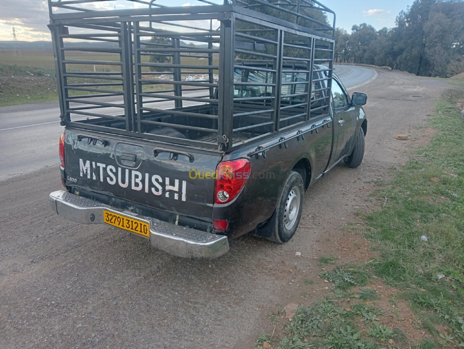 Mitsubishi L200 2012 