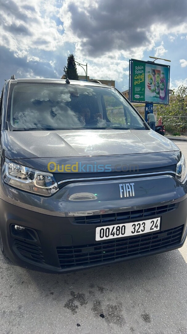 Fiat Doblo 2024 Italien