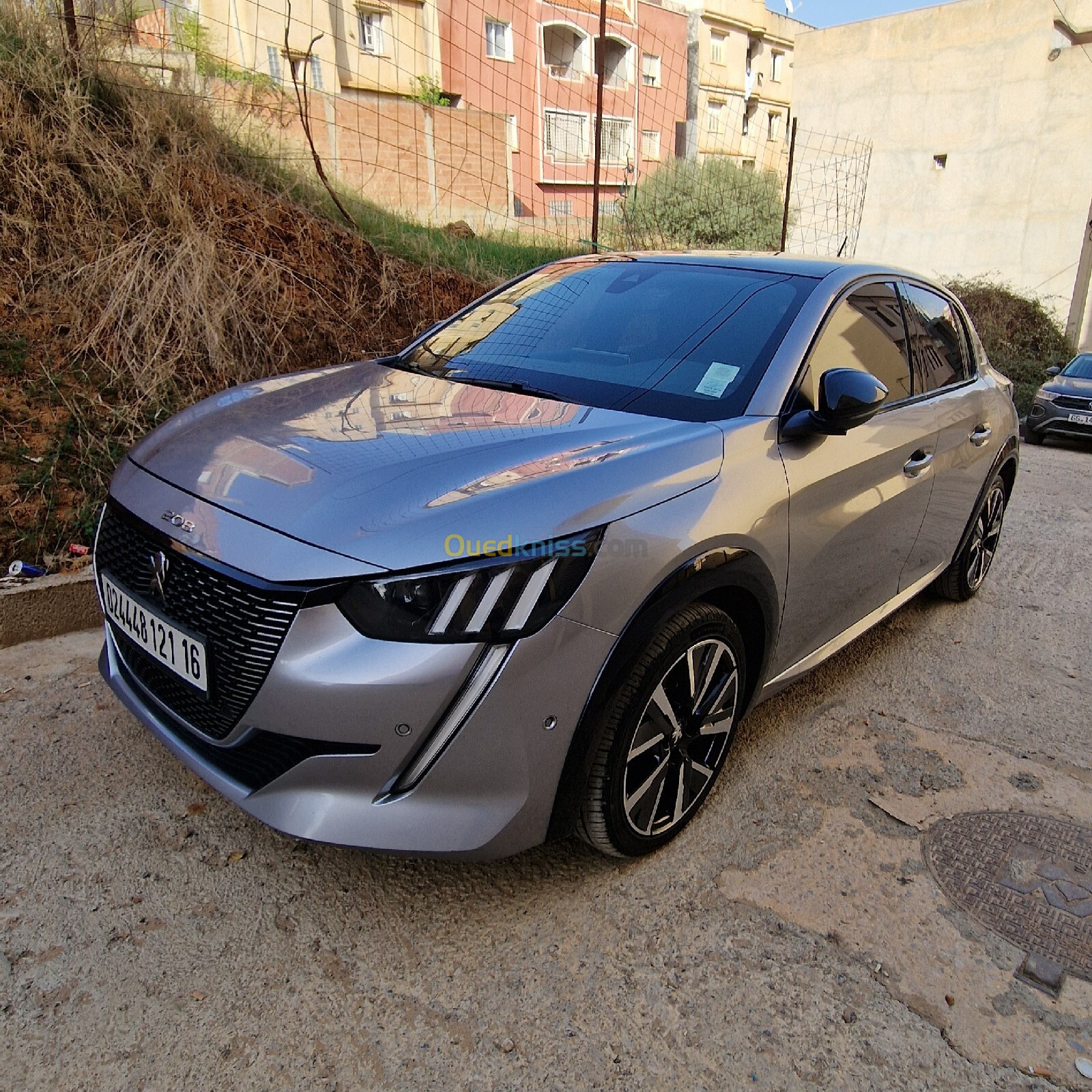 Peugeot 208 2021 GT