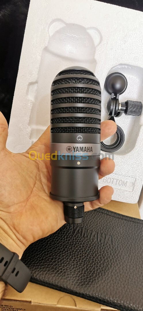 microphone Yamaha YCM01 