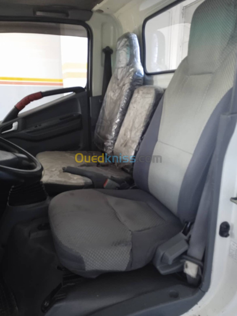 JAC 1040 S JAC 2015