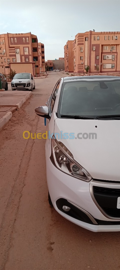 Peugeot 208 2016 Allure Facelift