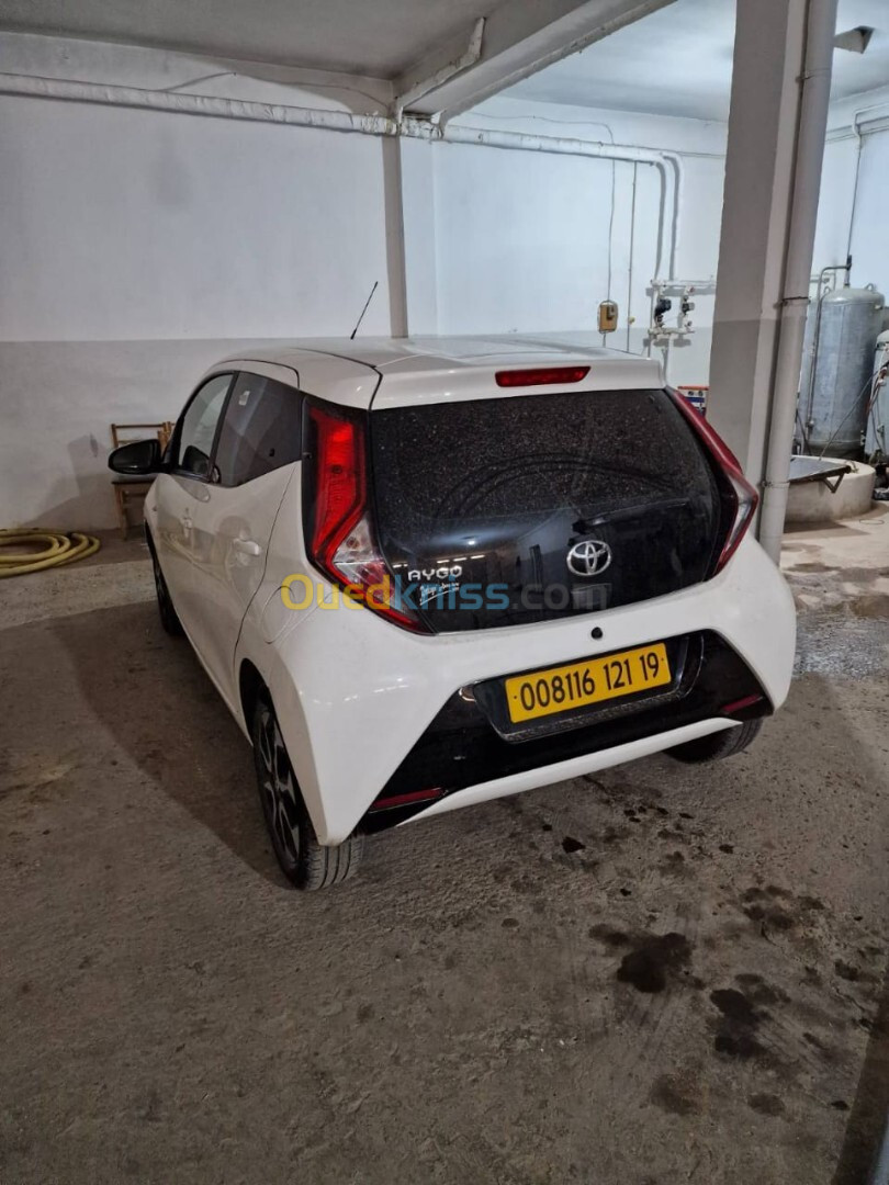 Toyota AYGO 2021 