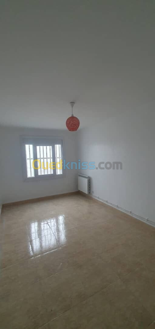 Location Appartement F3 Alger Said hamdine