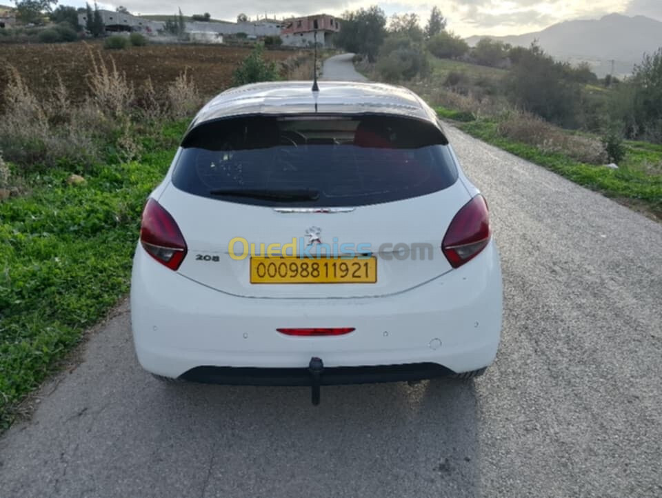 Peugeot 208 2019 Allure Facelift