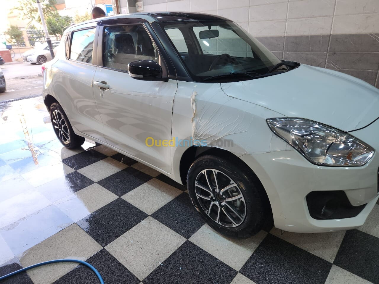 Suzuki Swift 2024 Glx