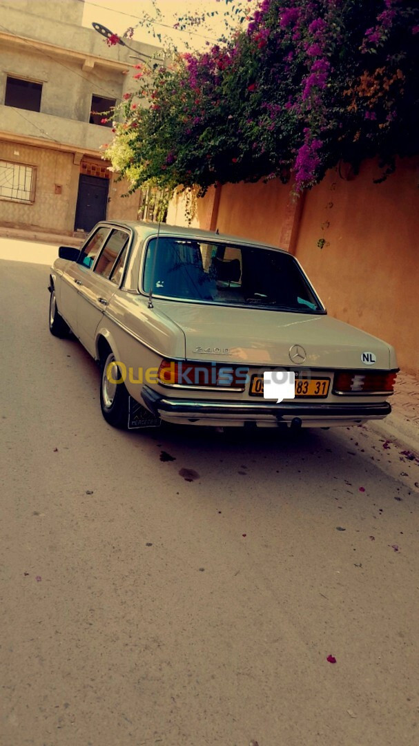 Mercedes 123 1983 240