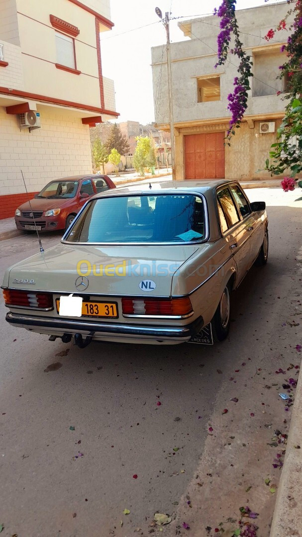 Mercedes 123 1983 240