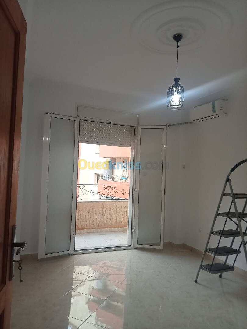 Location Appartement F3 Alger Birkhadem