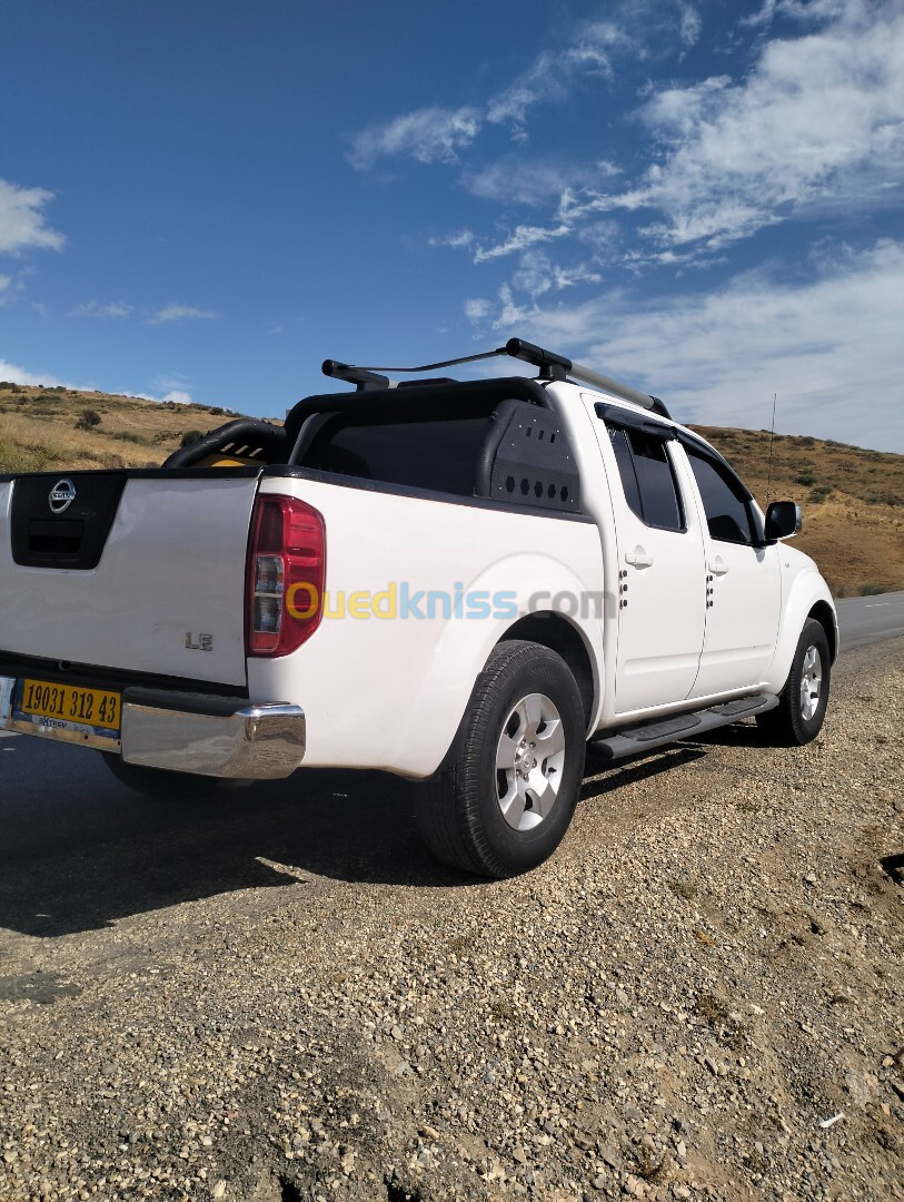 Nissan Navara 2012 Elegance 4x4