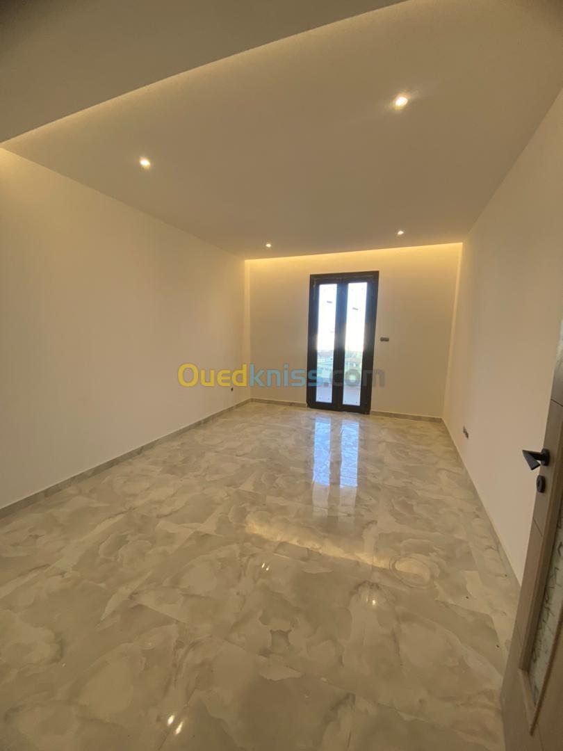 Vente Appartement F4 Alger Dely brahim