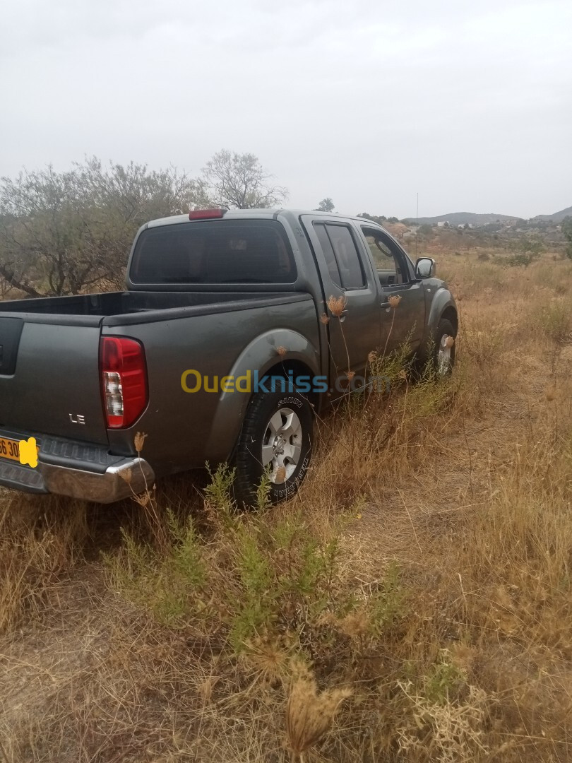 Nissan Navara 2009 Elegance 4x4