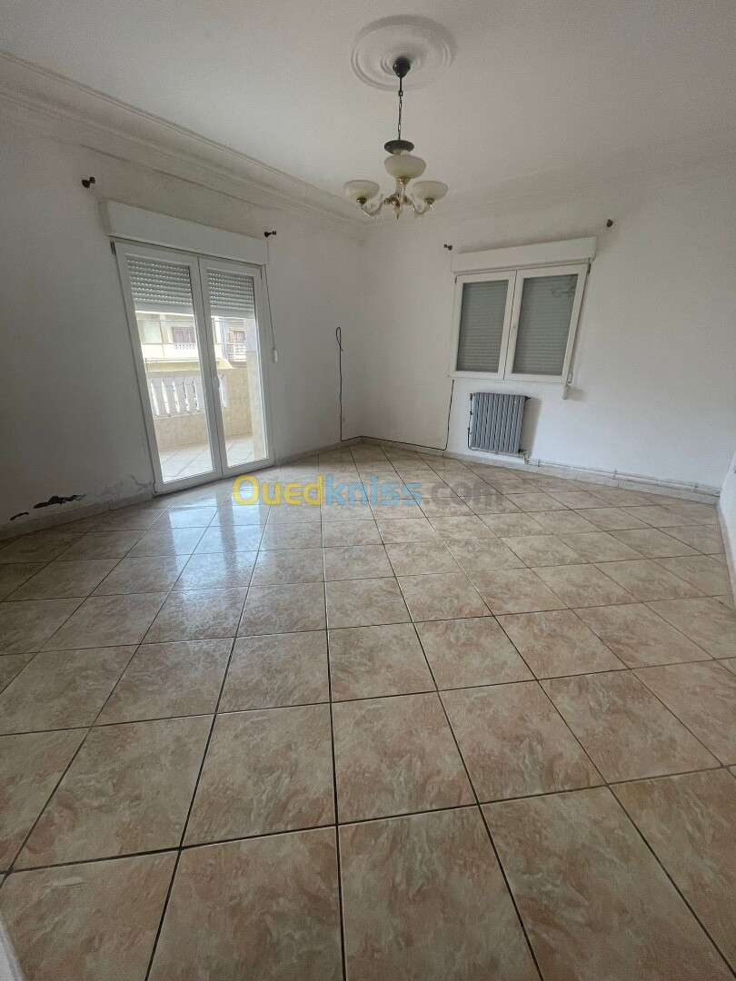 Location Appartement F5 Oran Bir el djir