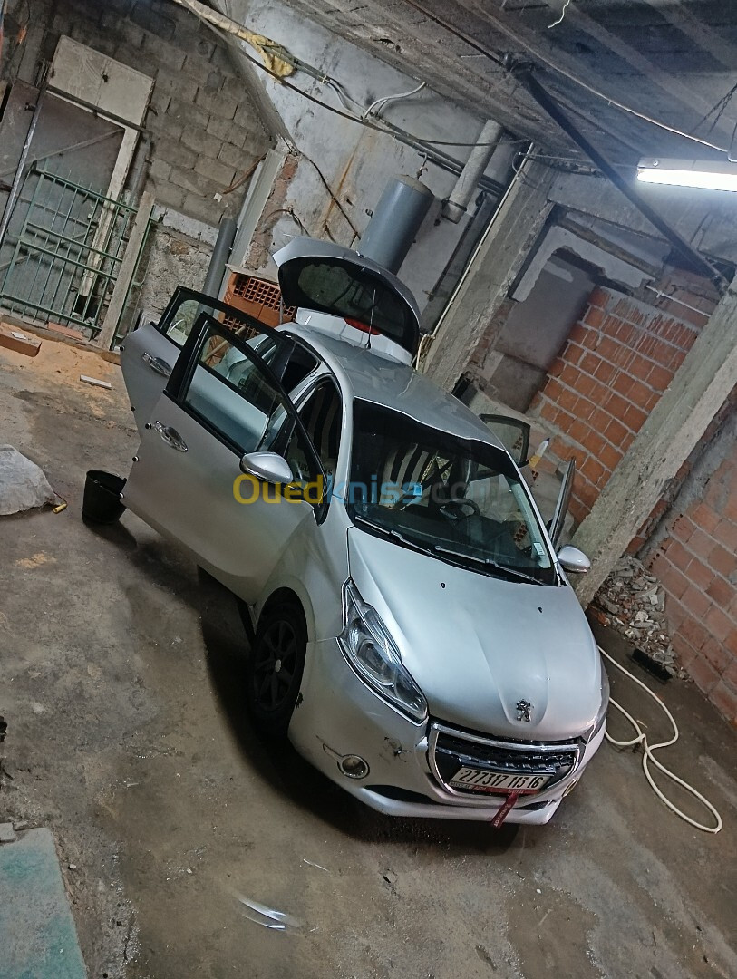 Peugeot 208 2013 Access