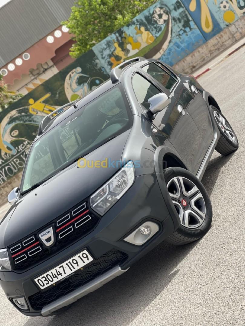 Dacia Sandero 2019 Dacia Sandero 2019TECHROAD