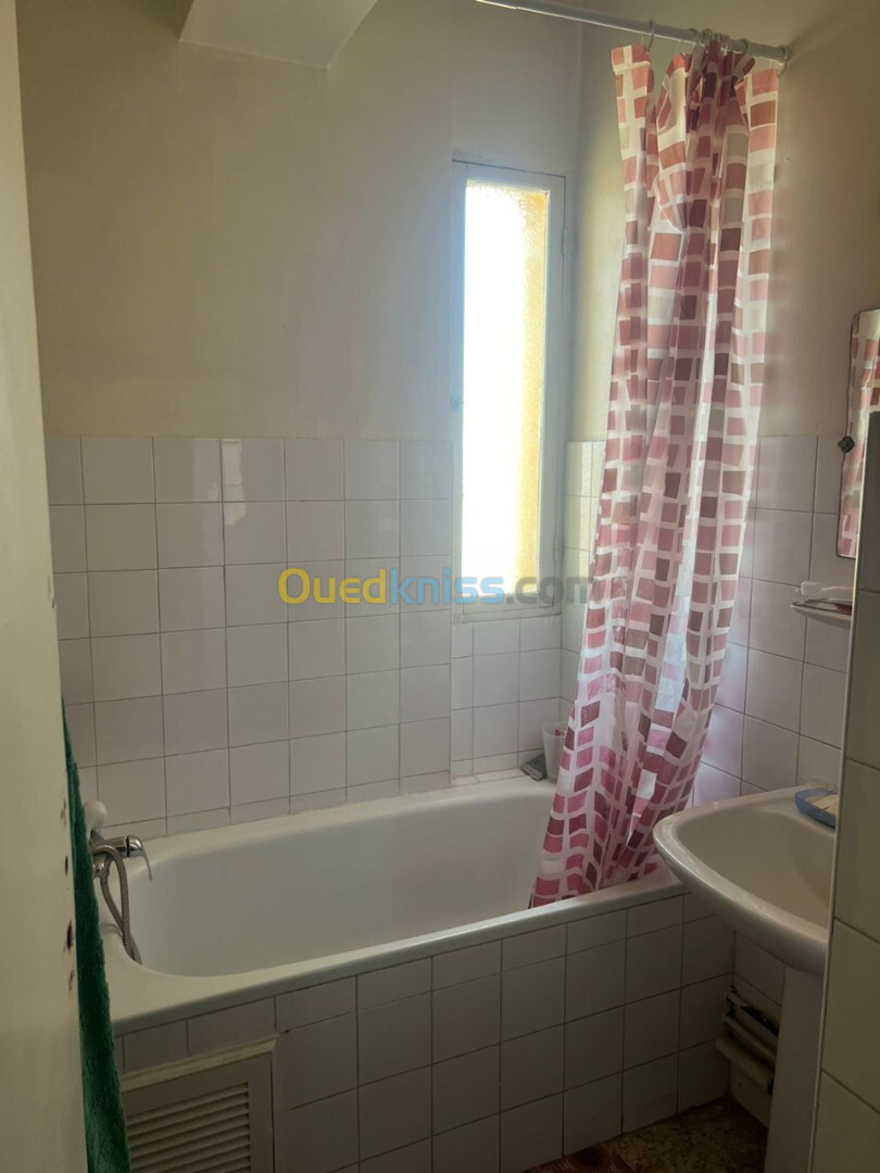 Vente Appartement F3 Alger Ain naadja