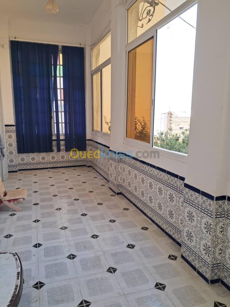 Location Appartement F5 Alger Kouba